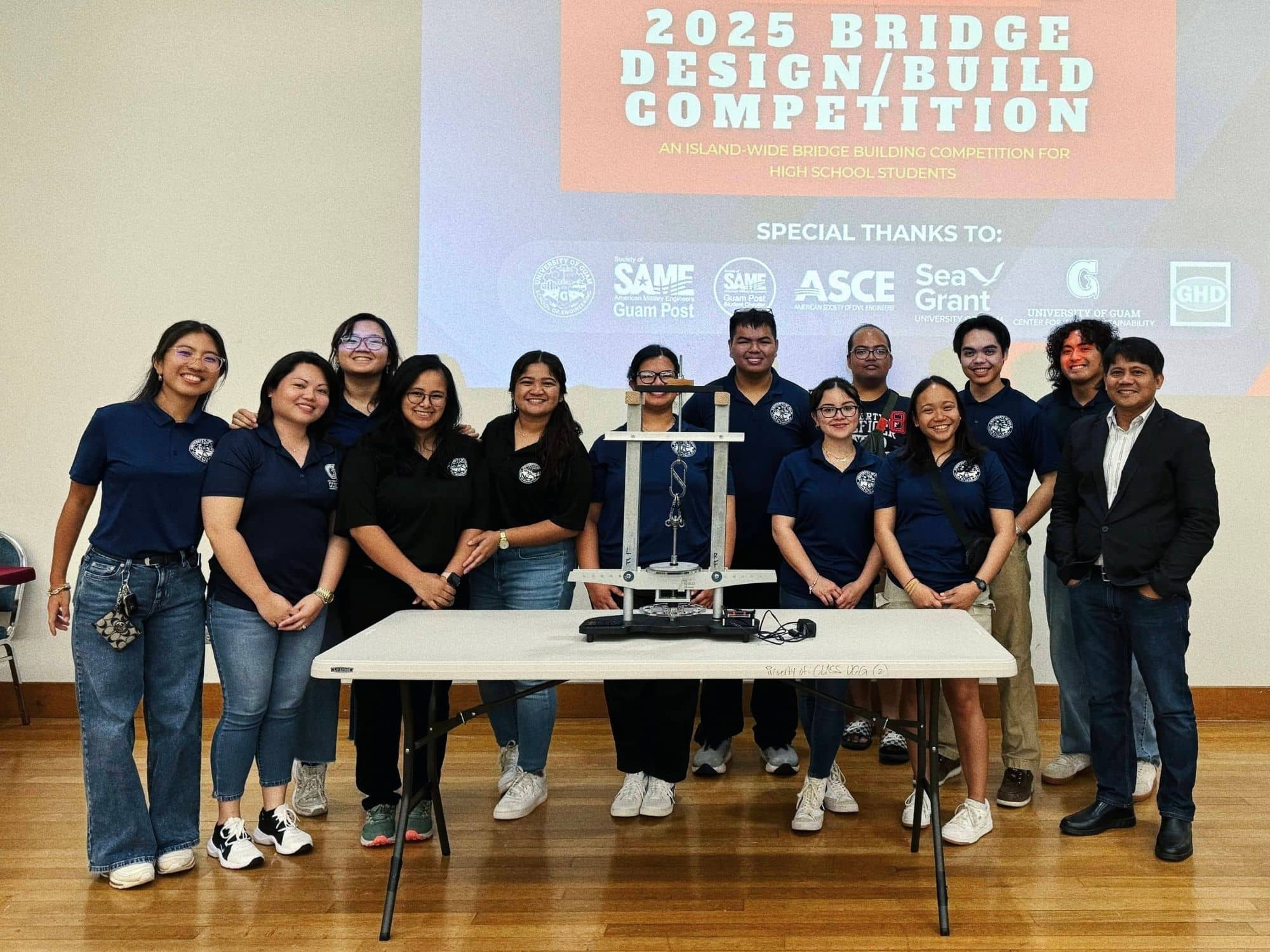 Photo of ASCE members