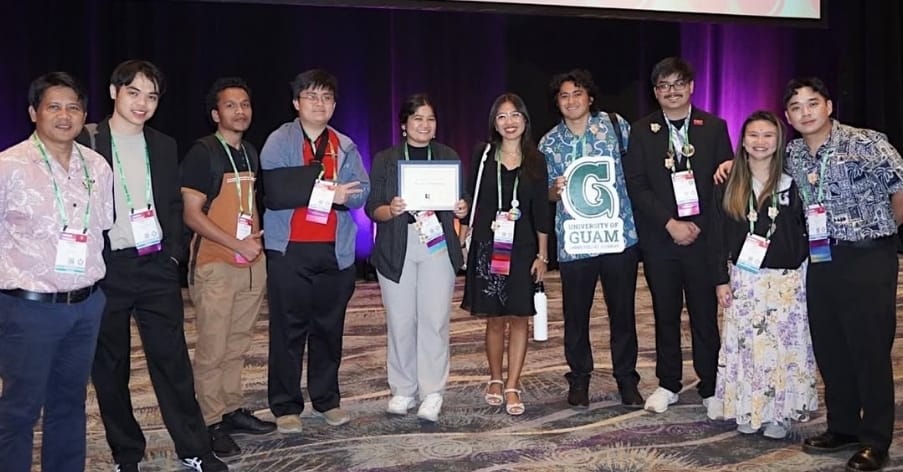 Photo of ASCE members