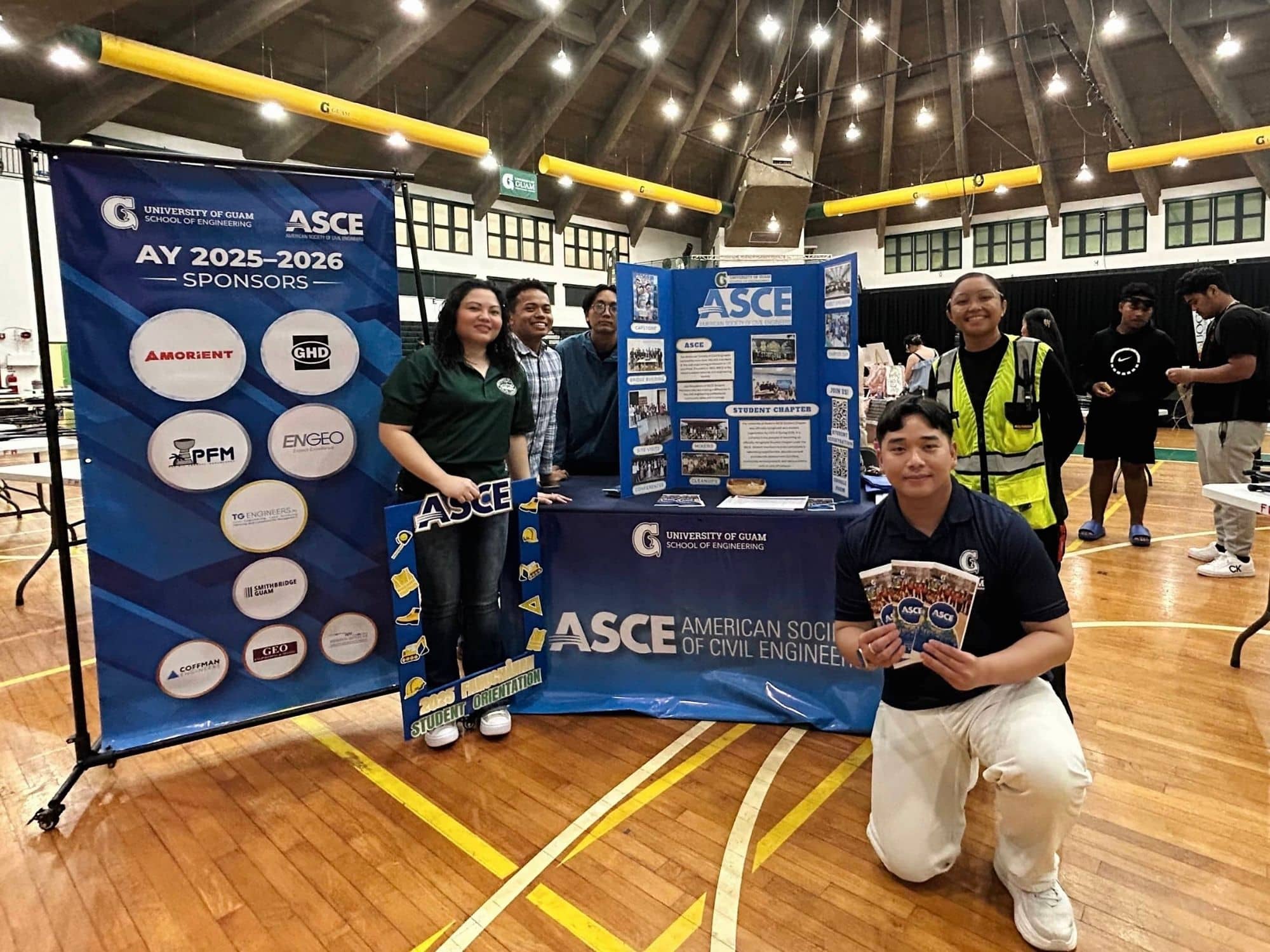 Photo of ASCE members