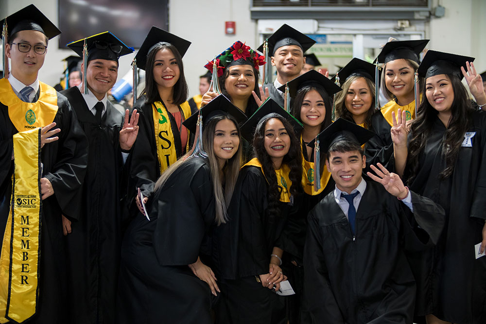 uog students at fall 2018 graduation
