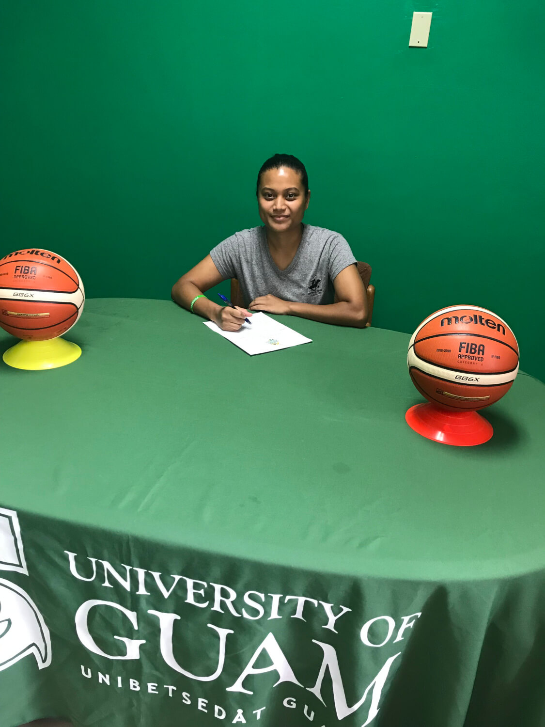 Women's Basketball signs Jacether Andrew from Pohnpei