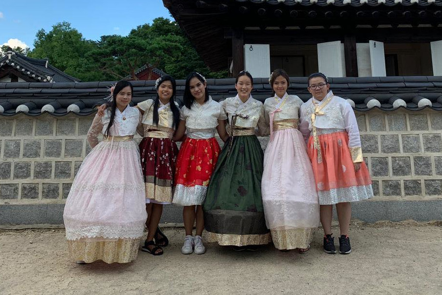 The UOG students experienced traditional Korean clothing and made friends from other countries
