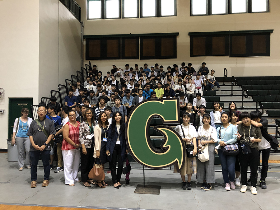 UOG's English Adventure Program and Chiba Eiwa High School taking a group photo