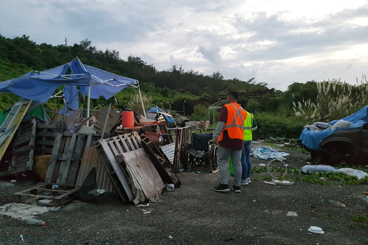 School of Health students bring mosquito repellant and nets to the homeless in Guam.