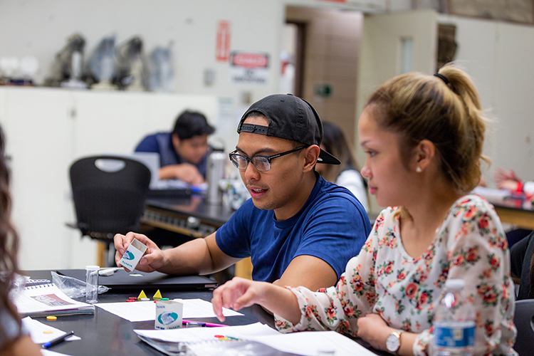 UOG Biology students conducting exercise in class