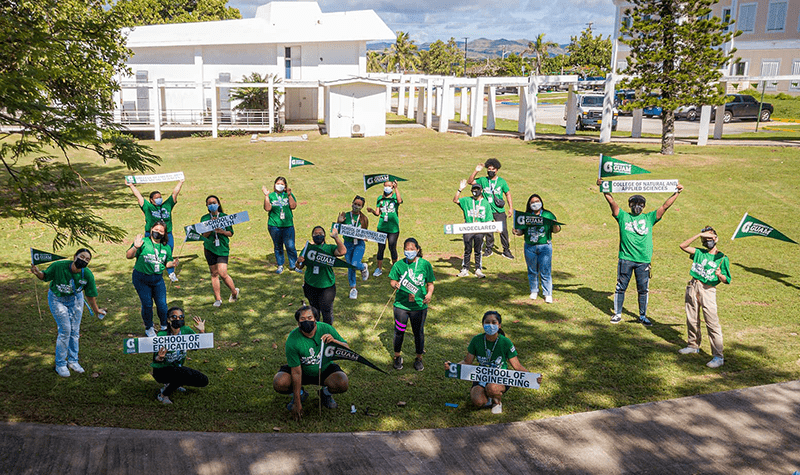 Student advisors and new students 