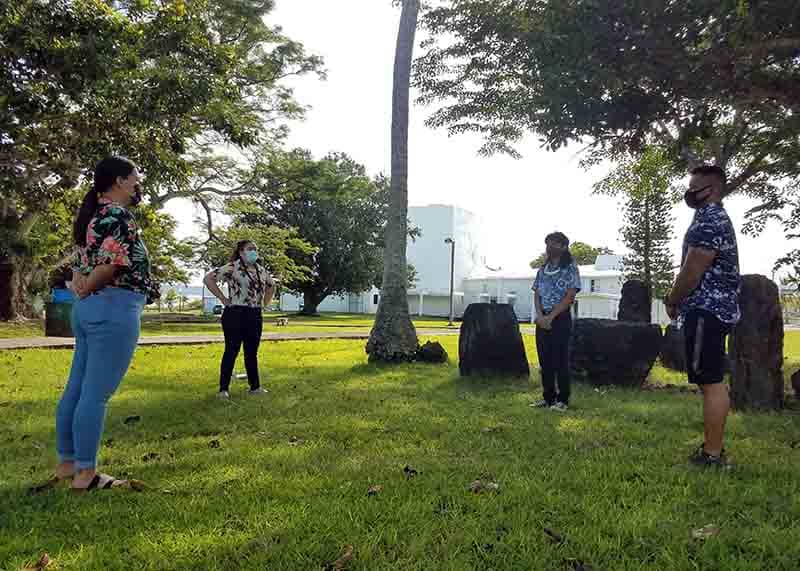 Introduction to CHamoru Studies students perform group chants in Fanuchånan 2021.