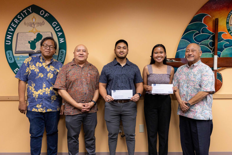 Group photo with the Scholarship recipients