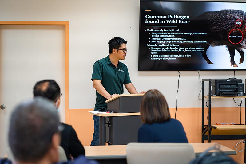 UOG animal scientist Jeng-Hung Liu