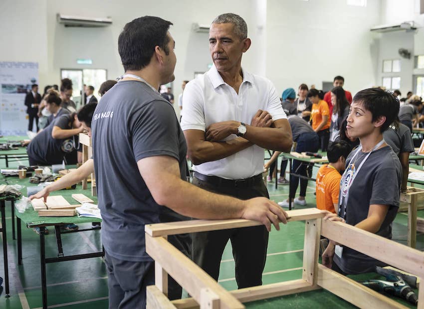 Photo of Director Austin J. Shelton, President Barack Obama, and former Sen. Regine Biscoe Lee