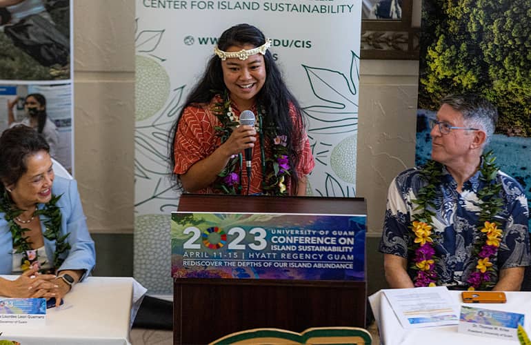 Maria Eugenia Leon Guerrero speaks for CIS press conference