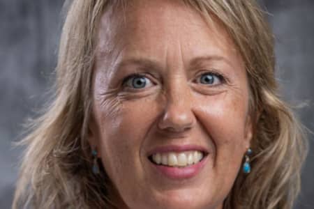 This UOG Horizons: Knowledge for Life column explores Guam’s invasive vines—like chain-of-love, mile-a-minute, and luffa—and explains why these species dominate the landscape, the ecological impacts they cause, and what it reveals about island ecosystems.