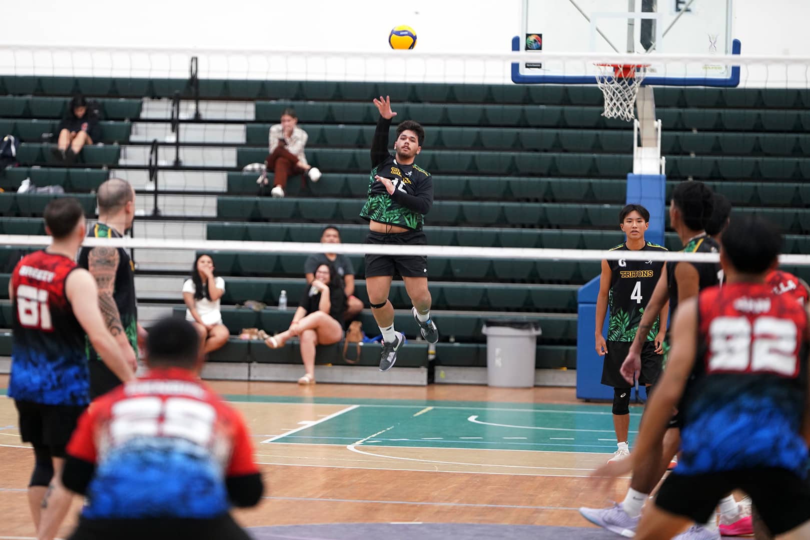 Tritons Vs Bombers 4