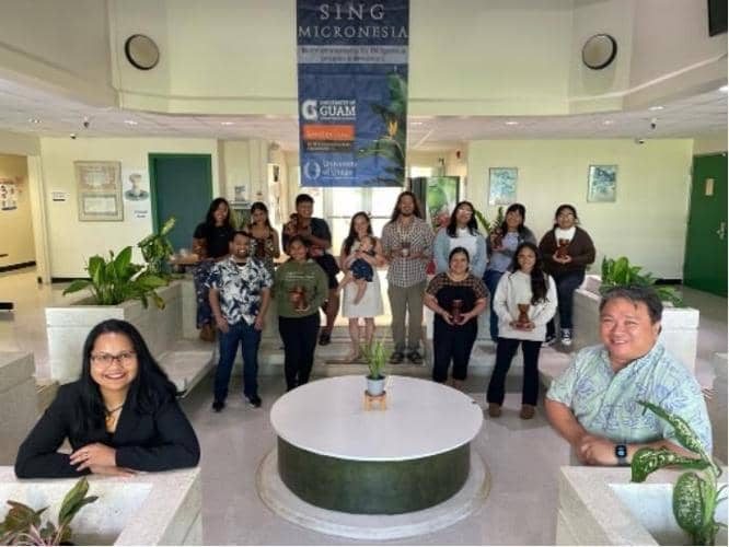  2025 SING cohort and teaching faculty.